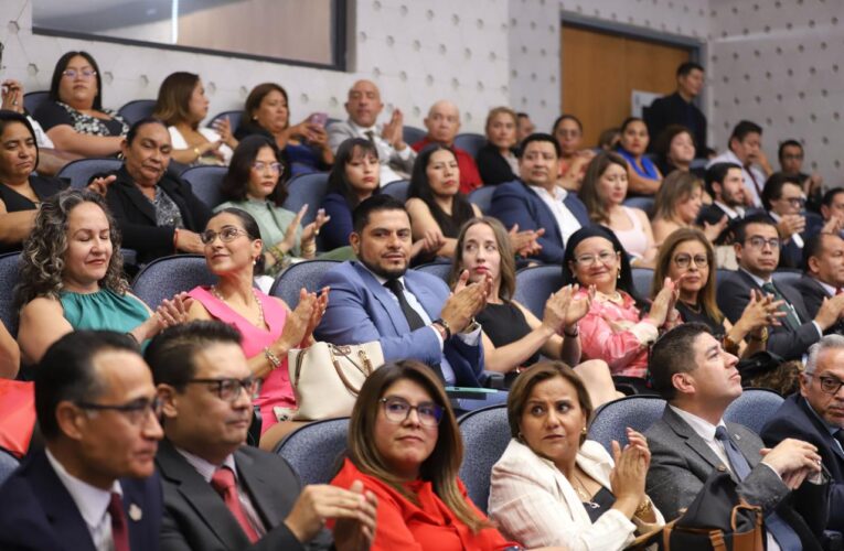 Fortalecen UAQ y Poder Judicial la formación en mecanismos alternativos de solución de controversias