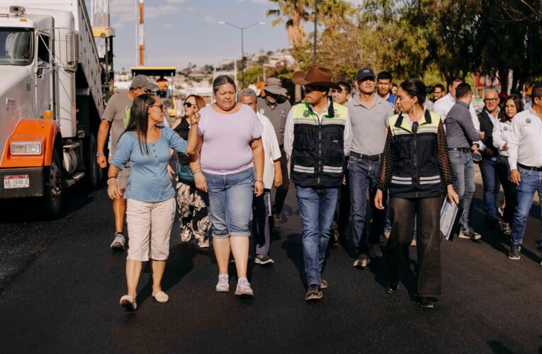Supervisa Corregidora rehabilitación de vialidades en Paseos del Bosque con inversión superior a 15 millones de pesos