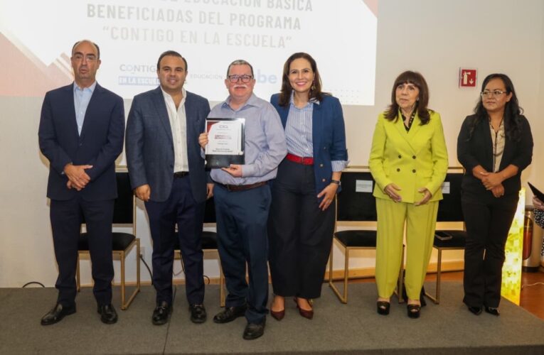Empresas fortalecen a escuelas queretanas con apoyos a través del programa «Contigo en la Escuela»