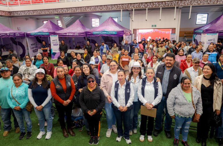 Llevan servicios de atención y apoyo para mujeres a San Joaquín