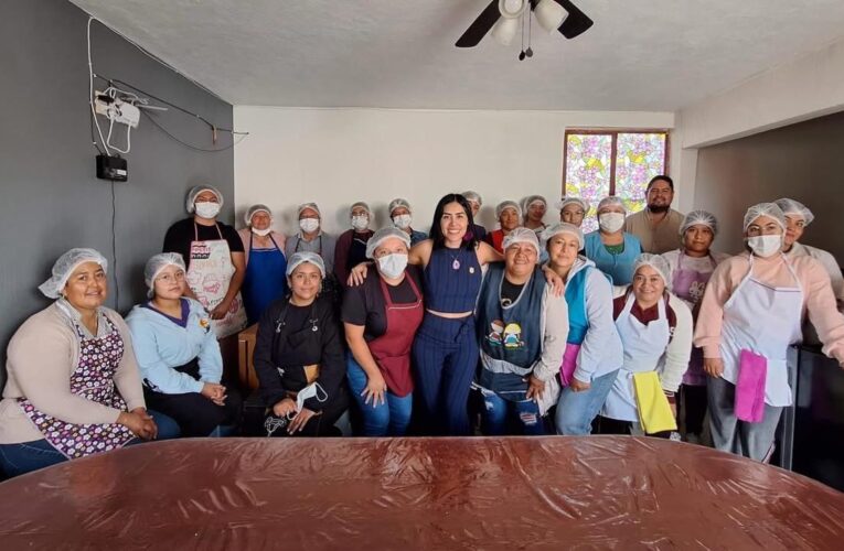 Fortalecen programas para impulsar el empleo y el emprendimiento de las mujeres en Querétaro