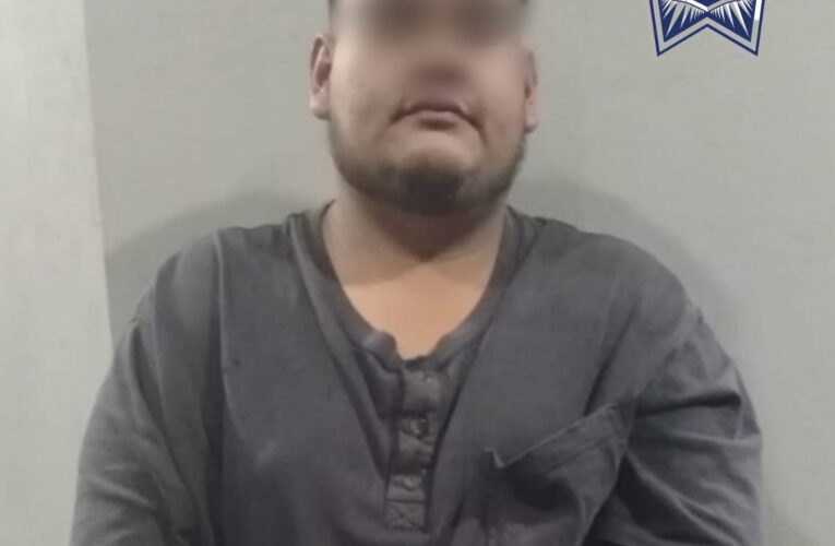 Aseguran a joven con presunta droga durante operativo en Colón