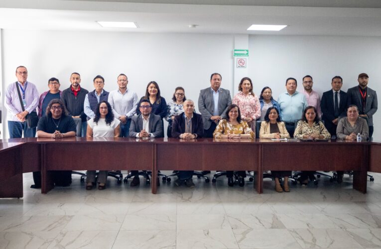 UAQ fortalece la formación profesional con un nuevo modelo de educación dual y microcredenciales