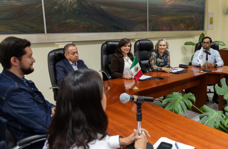 UAQ y USEBEQ suman esfuerzos para promover el uso seguro y responsable de la tecnología en escuelas